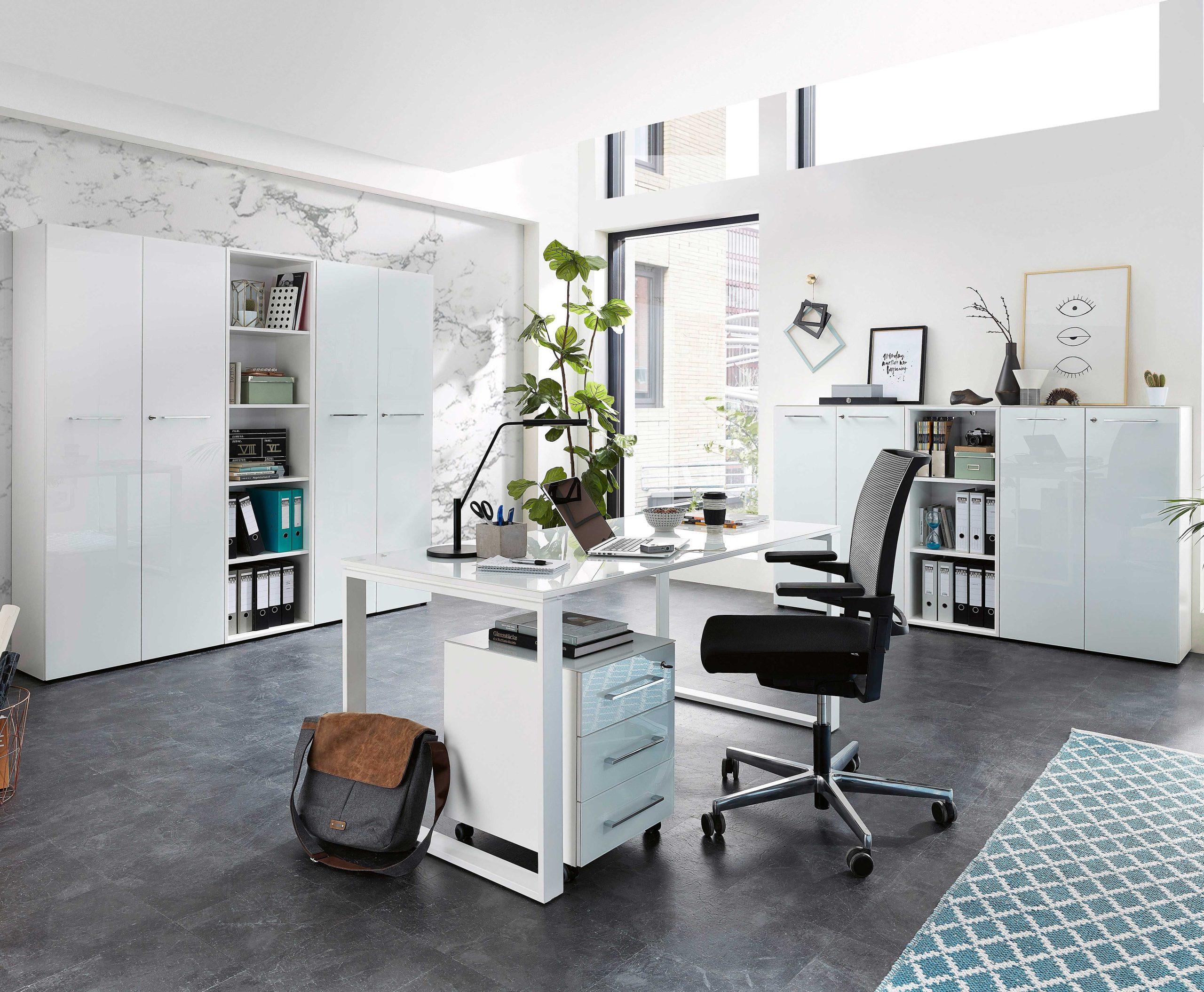 Ensemble de meubles de bureau Mouna | bureau, bloc-tiroirs, classeurs mi-hauts et hauts | blanc