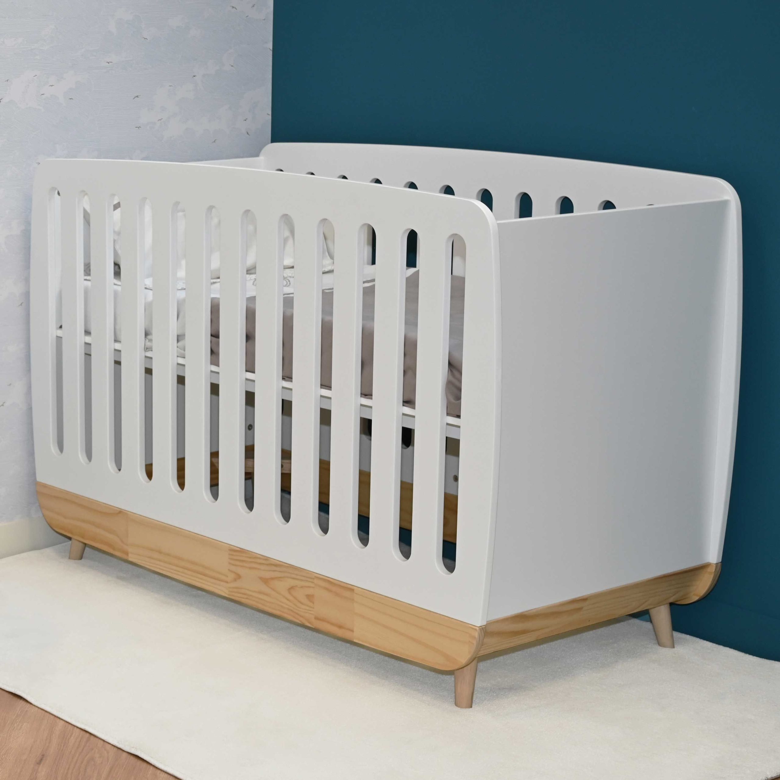 Cot Firmiana | 128.9 x 64.2 x 88.1 cm | Blanc