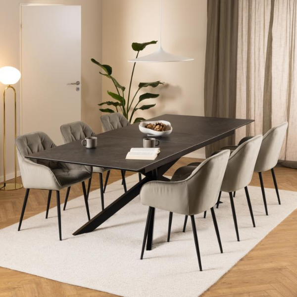 Table de salle à manger rectangulaire Irwine - Plateau en céramique noire, piètement en croix