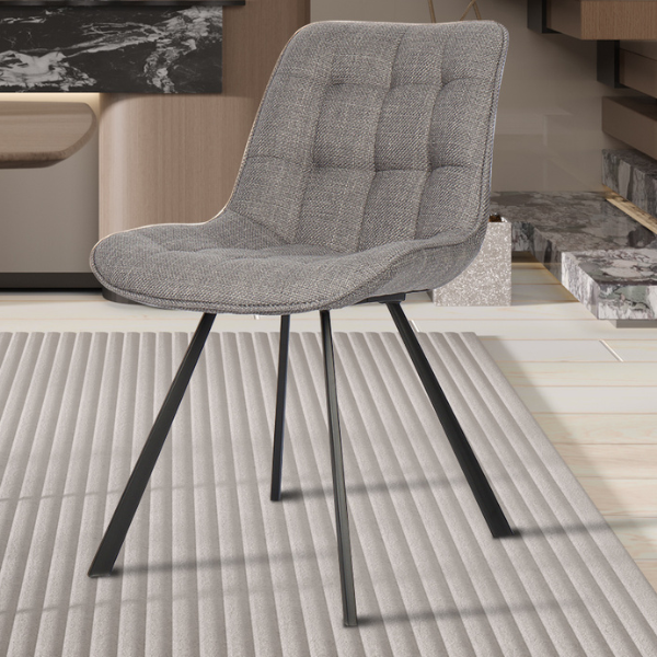 Chaise de salle à manger Ariba avec pieds métalliques - gris clair