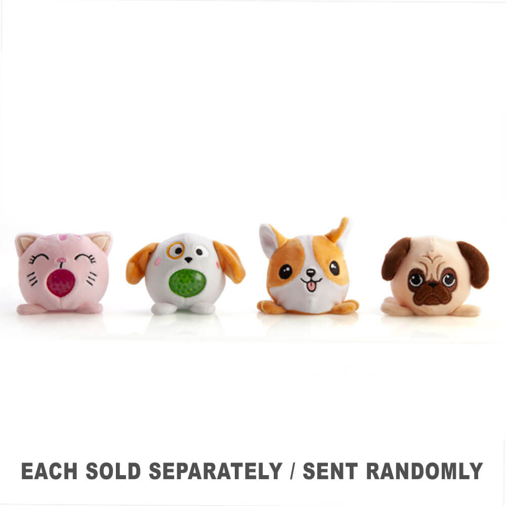 Animaux de compagnie de boule en peluche